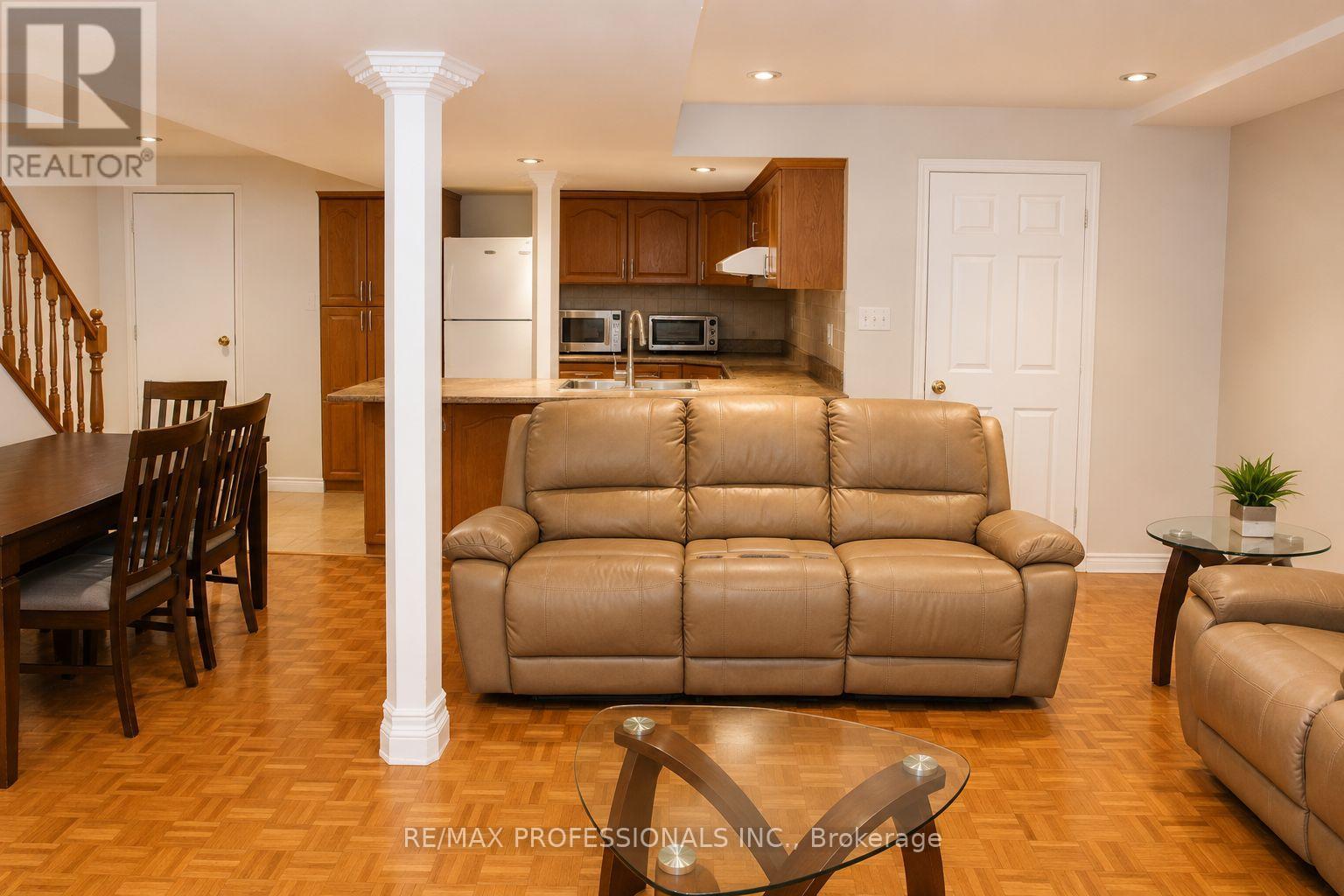 Basement - 67 Whistler Court, Markham, Ontario  L3R 4S9 - Photo 3 - N13228250