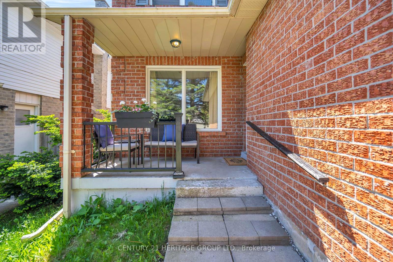 228 Billings Crescent, Newmarket, Ontario  L3Y 7Y6 - Photo 5 - N13228328