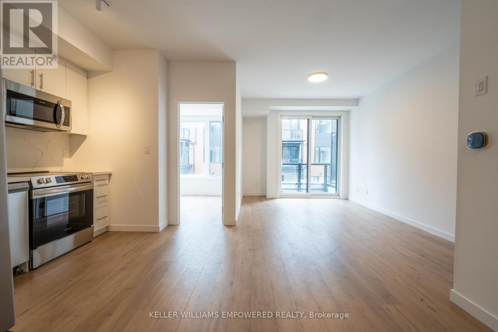 22 - 3175 Denison Street, Markham, Ontario  L3S 0B9 - Photo 2 - N13228368