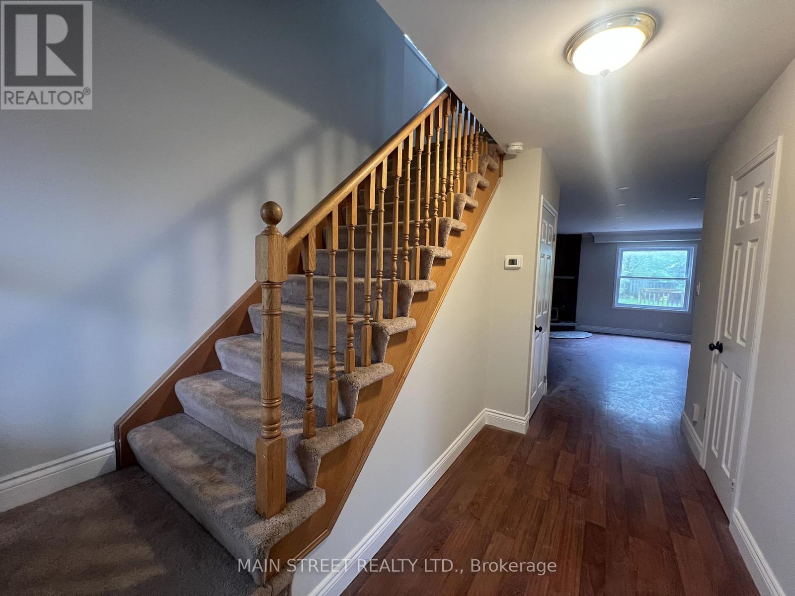 14 Ailsa Drive, Georgina, Ontario  L4P 3N5 - Photo 5 - N13228378