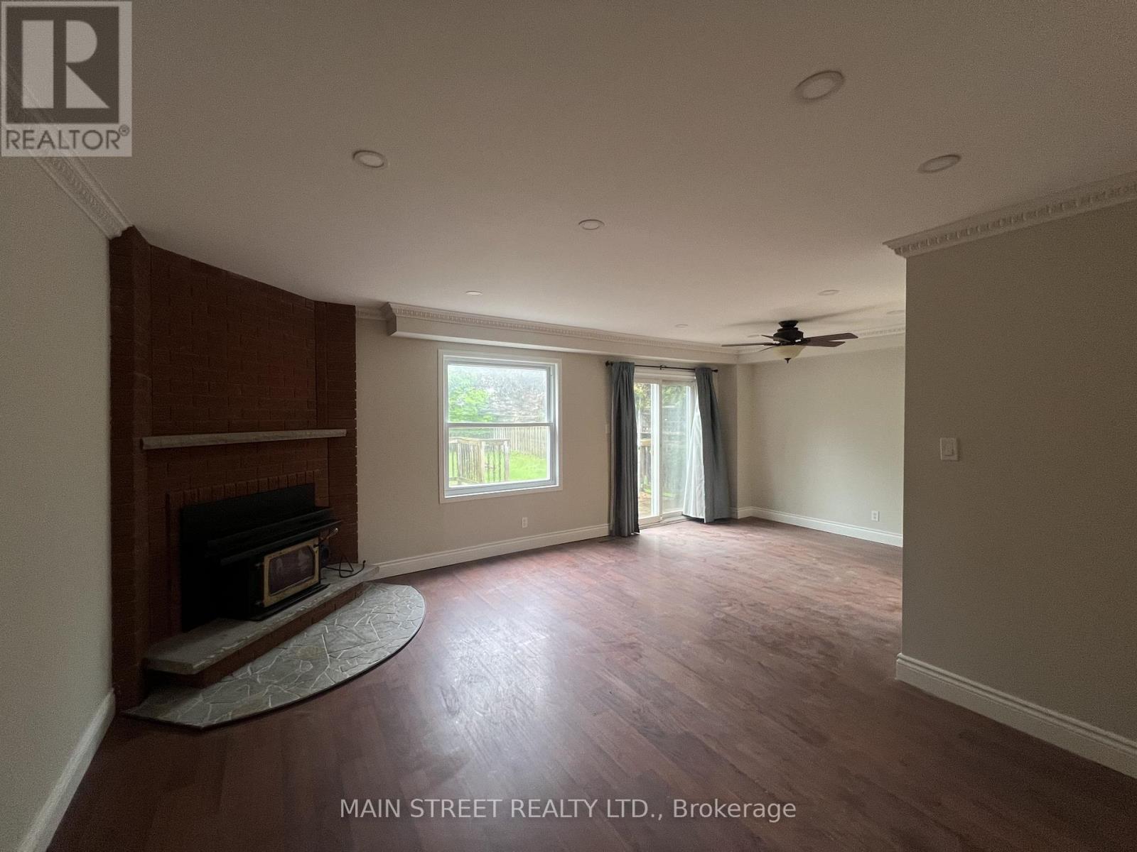 14 Ailsa Drive, Georgina, Ontario  L4P 3N5 - Photo 7 - N13228378