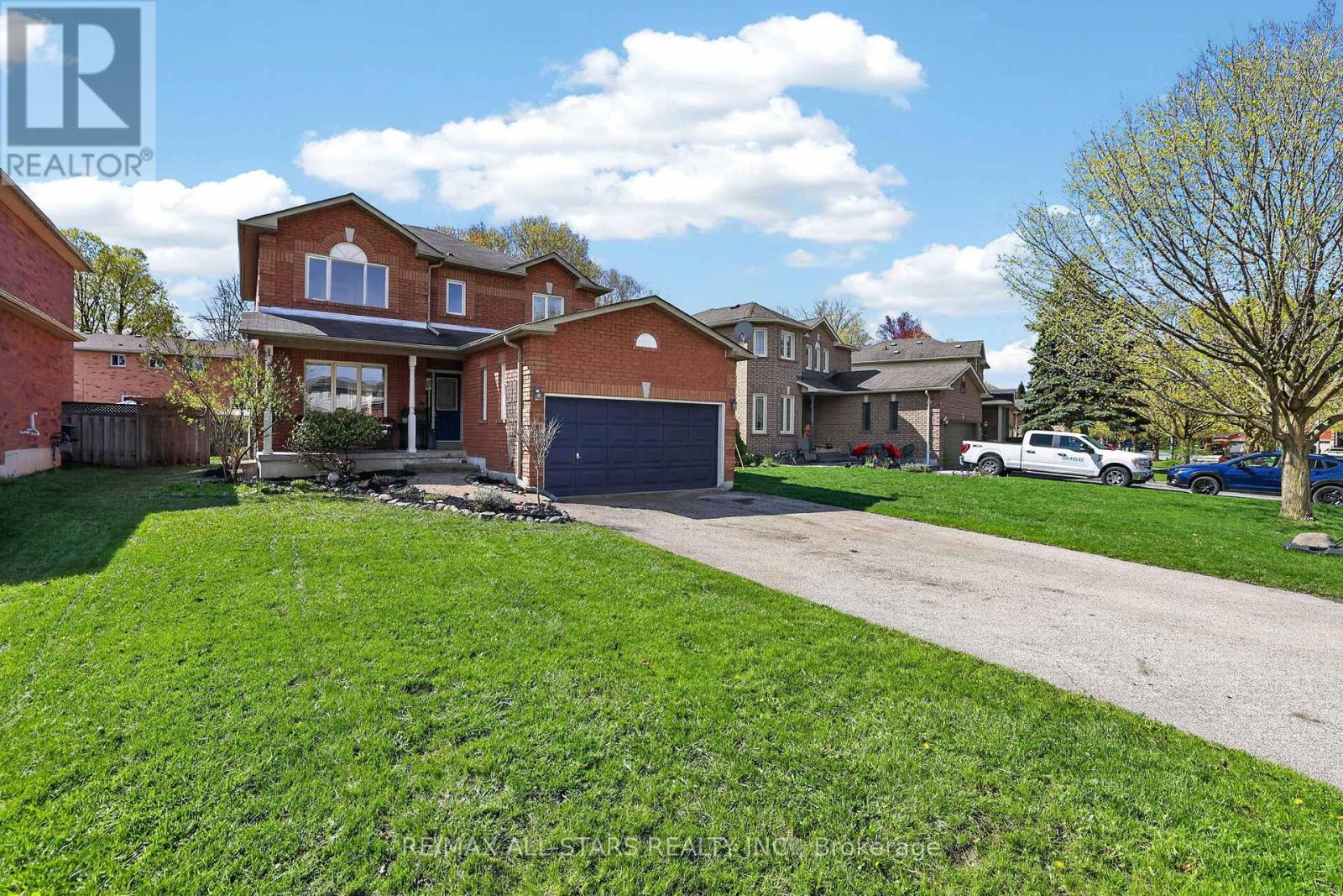 17 Margaret Place, Georgina, Ontario  L4P 3X2 - Photo 5 - N13228412