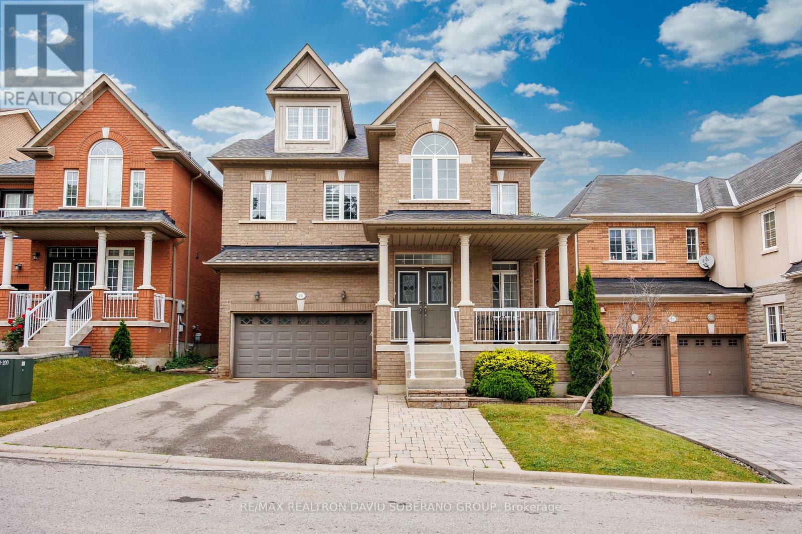 26 CHOPIN BOULEVARD, Vaughan, Ontario