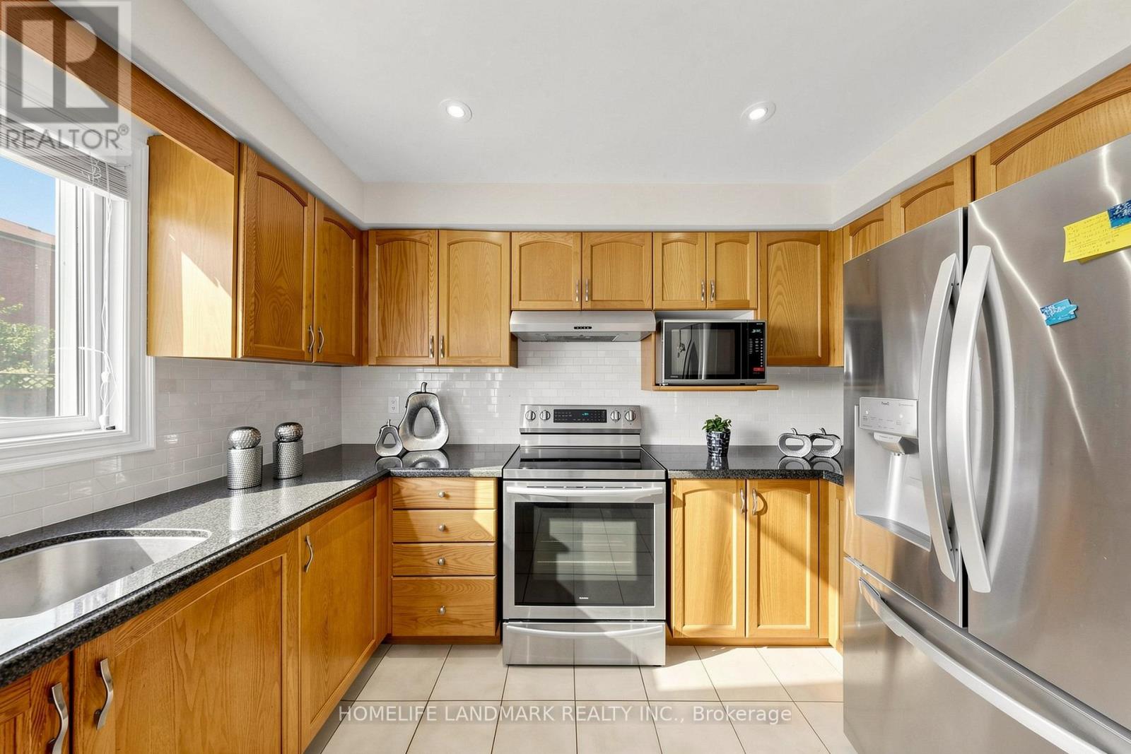 33 Dundee Crescent, Markham, Ontario  L3R 8Y7 - Photo 18 - N13228486