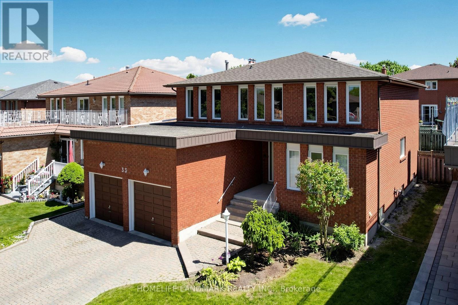 33 Dundee Crescent, Markham, Ontario  L3R 8Y7 - Photo 2 - N13228486