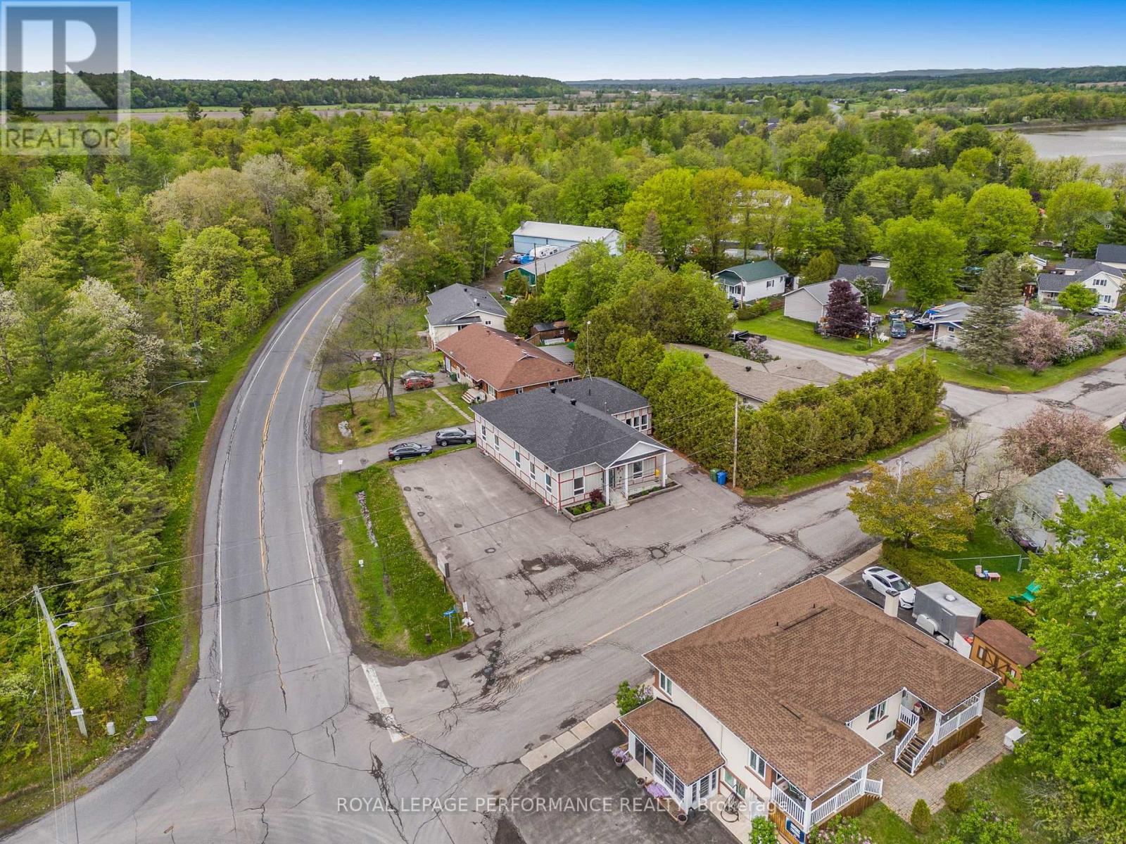 200 Du Comte Street, Alfred And Plantagenet, Ontario K0B 1L0 - Photo 31 - X13228676