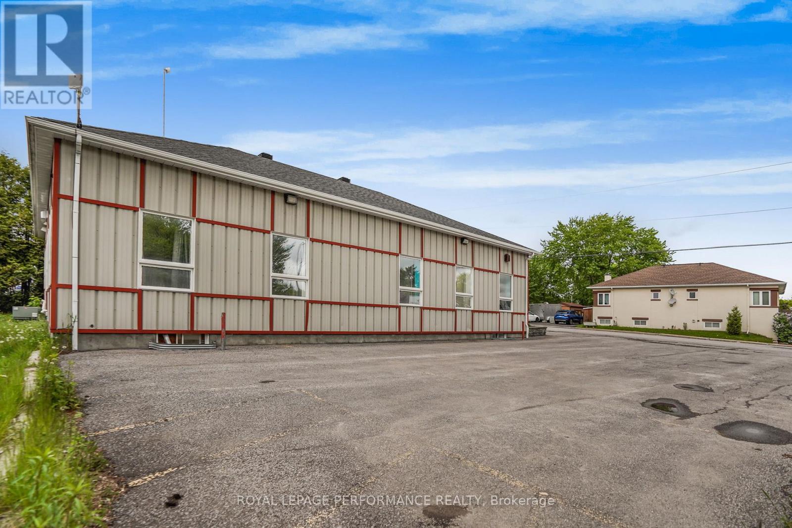 200 Du Comte Street, Alfred And Plantagenet, Ontario K0B 1L0 - Photo 6 - X13228676
