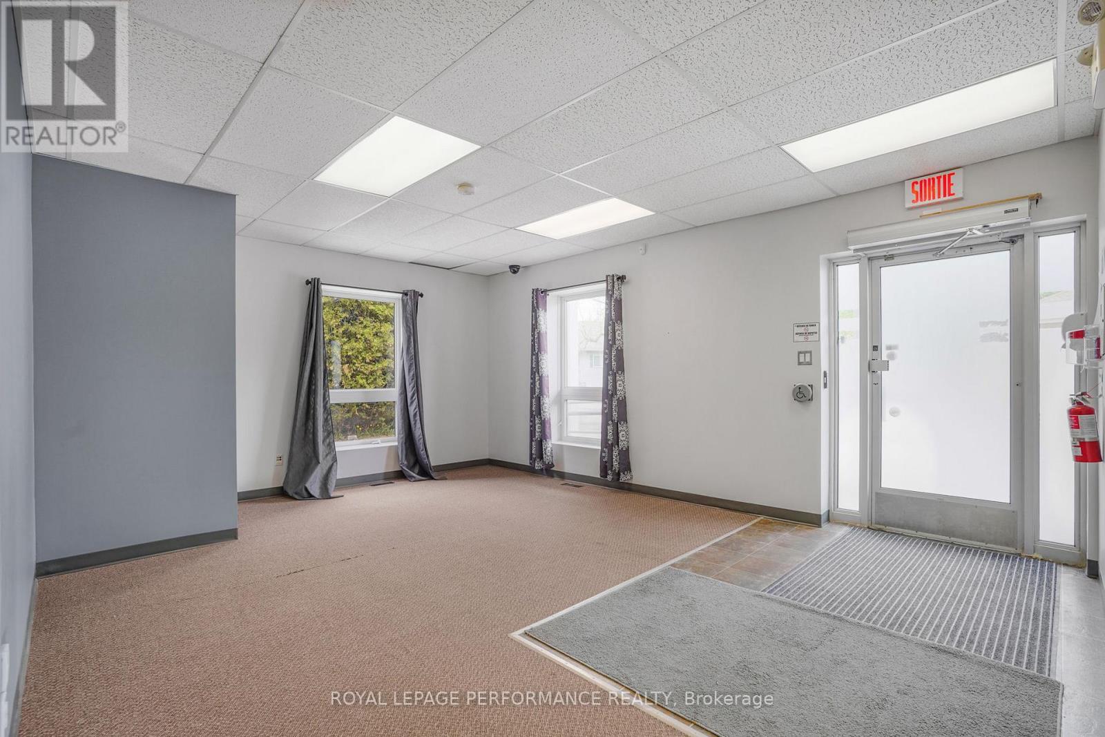 200 Du Comte Street, Alfred And Plantagenet, Ontario K0B 1L0 - Photo 7 - X13228678