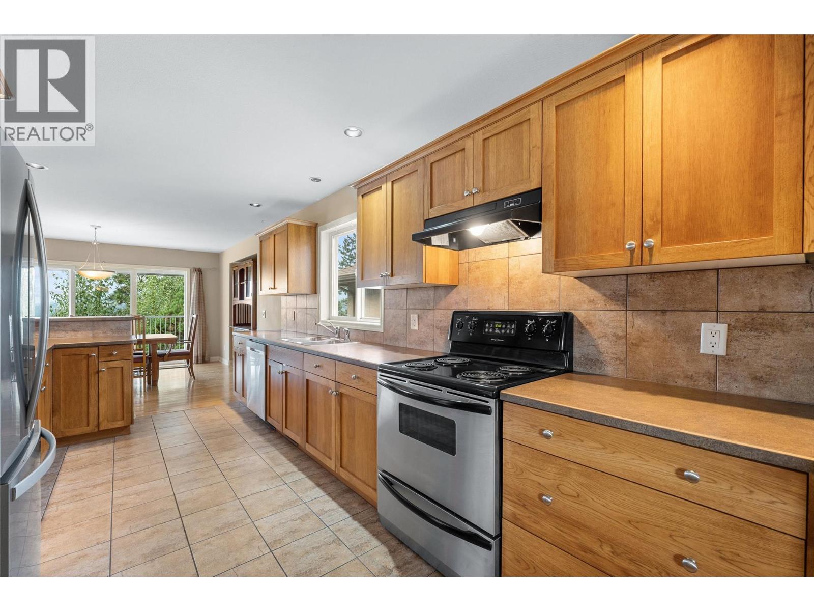5147 Silverado Place Kelowna Photo 13