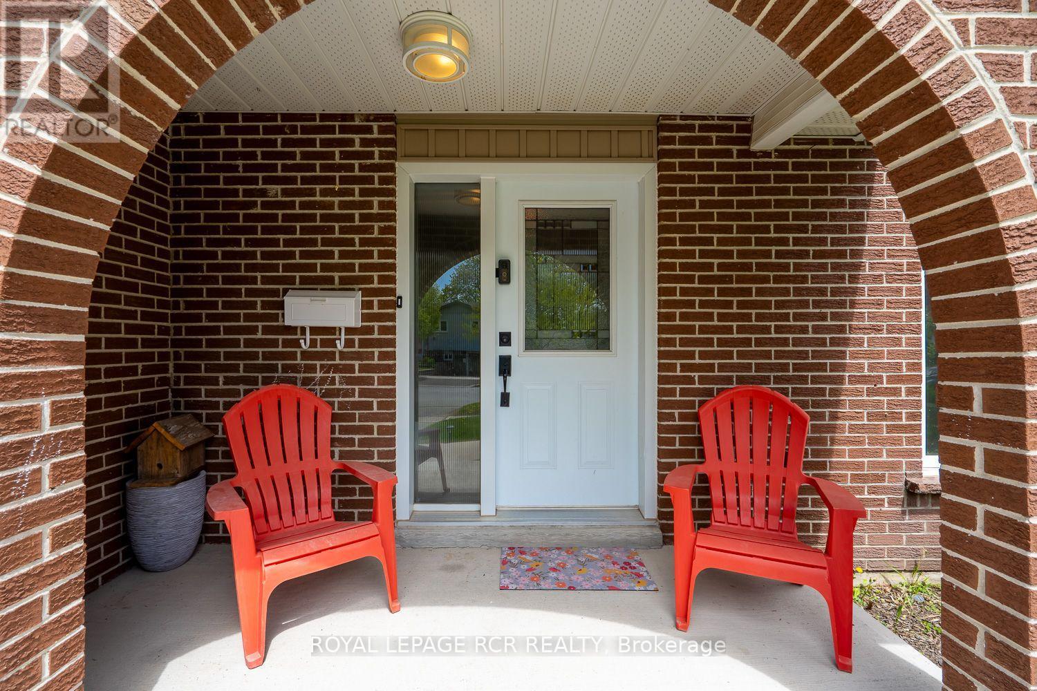 3 Brighton Place, Orangeville, Ontario  L9W 3C4 - Photo 4 - W13228130