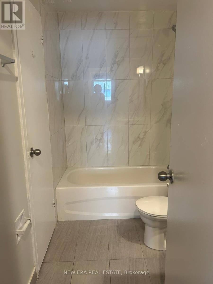 146 - 2095 Roche Court, Mississauga, Ontario  L5K 2C8 - Photo 13 - W13228152