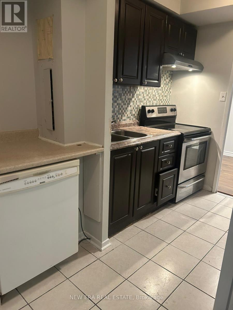 146 - 2095 Roche Court, Mississauga, Ontario  L5K 2C8 - Photo 7 - W13228152
