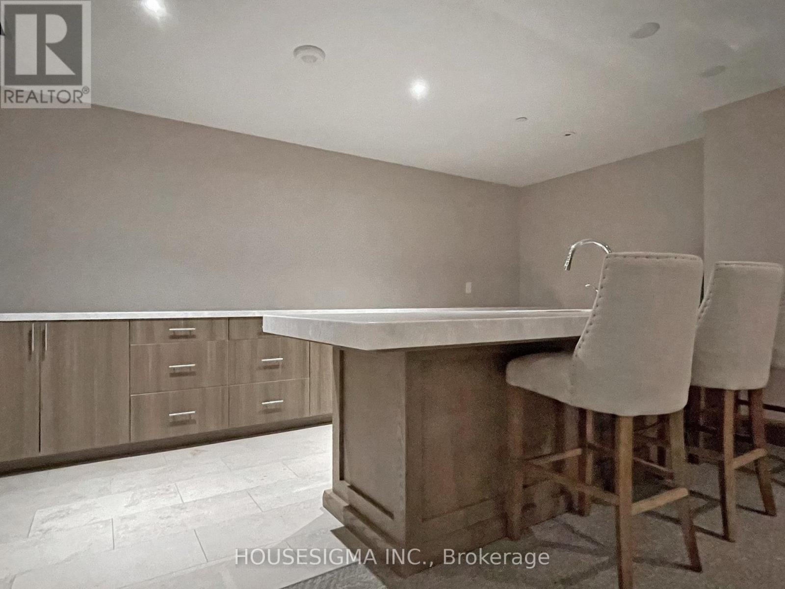 211 - 3091 Dufferin Street, Toronto, Ontario  M6A 0C4 - Photo 31 - W13228238