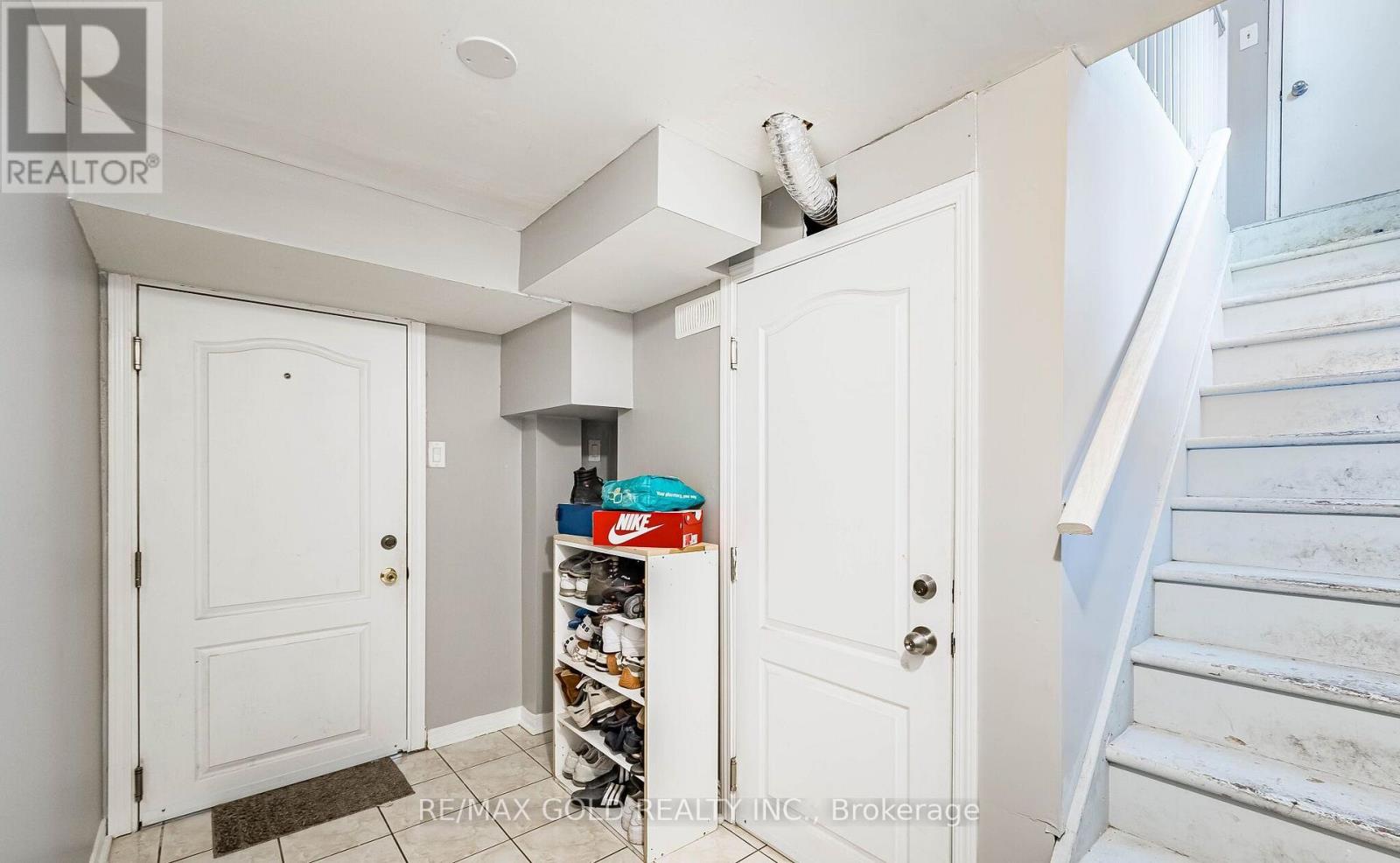 92 Moffatt Avenue, Brampton, Ontario  L6Y 4K8 - Photo 30 - W13228276