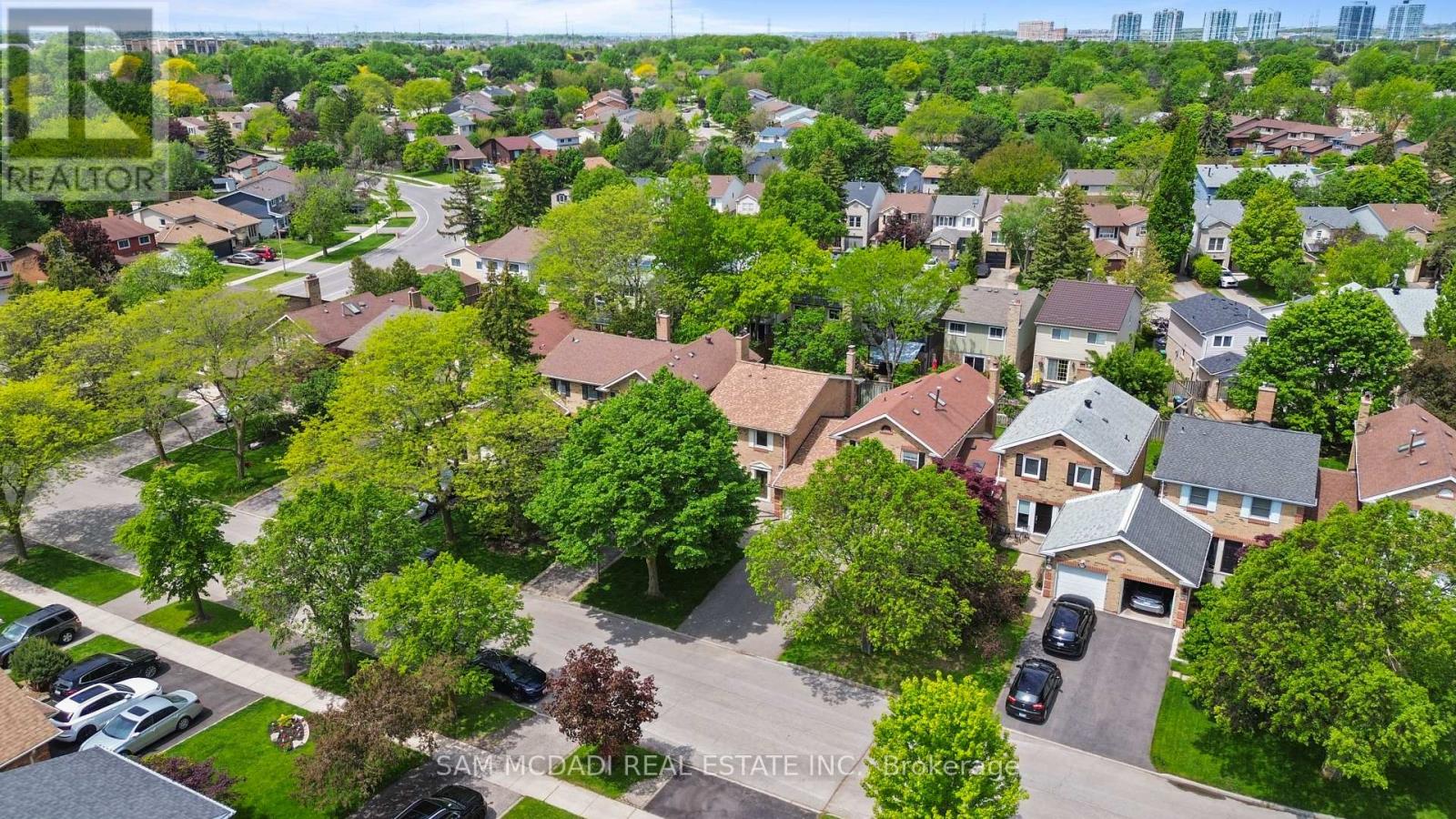 2707 Jerring Mews, Mississauga, Ontario  L5L 2M7 - Photo 44 - W13228296