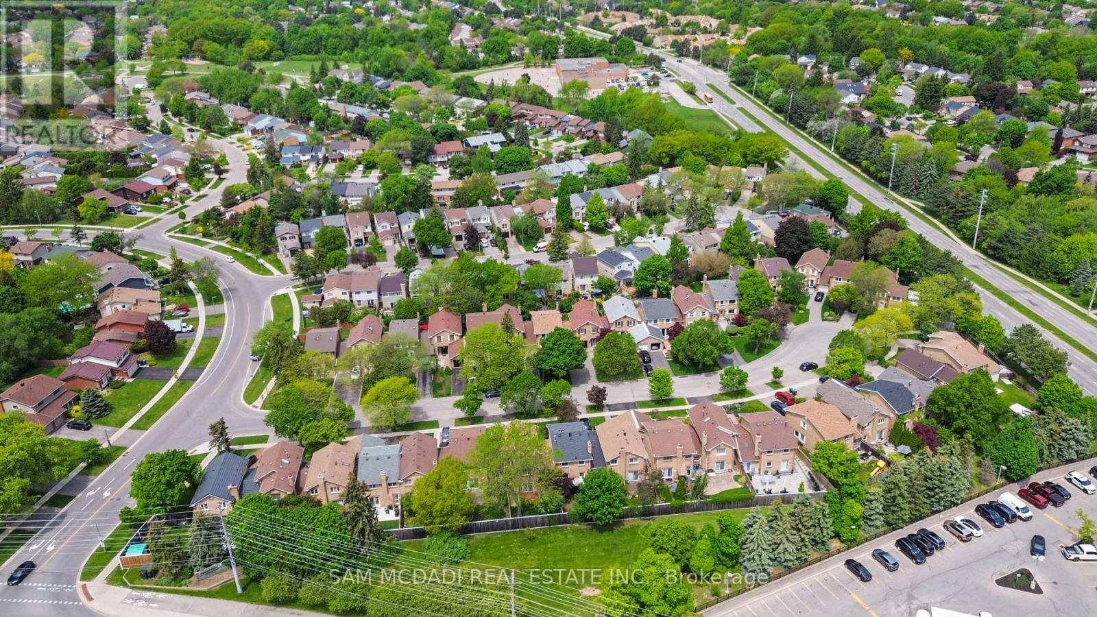 2707 Jerring Mews, Mississauga, Ontario  L5L 2M7 - Photo 5 - W13228296