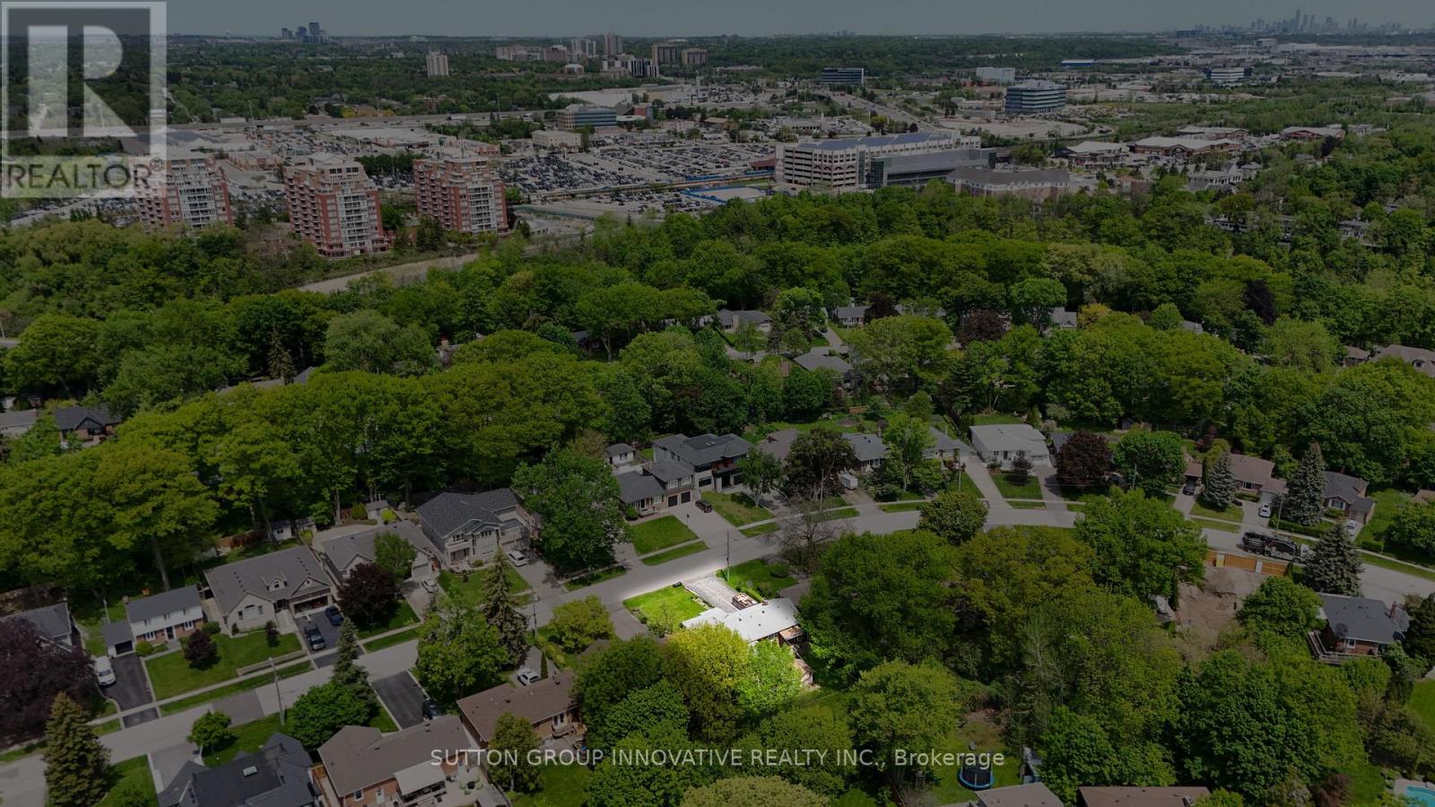 40 Kingswood Road, Oakville, Ontario  L6K 2E3 - Photo 16 - W13228340