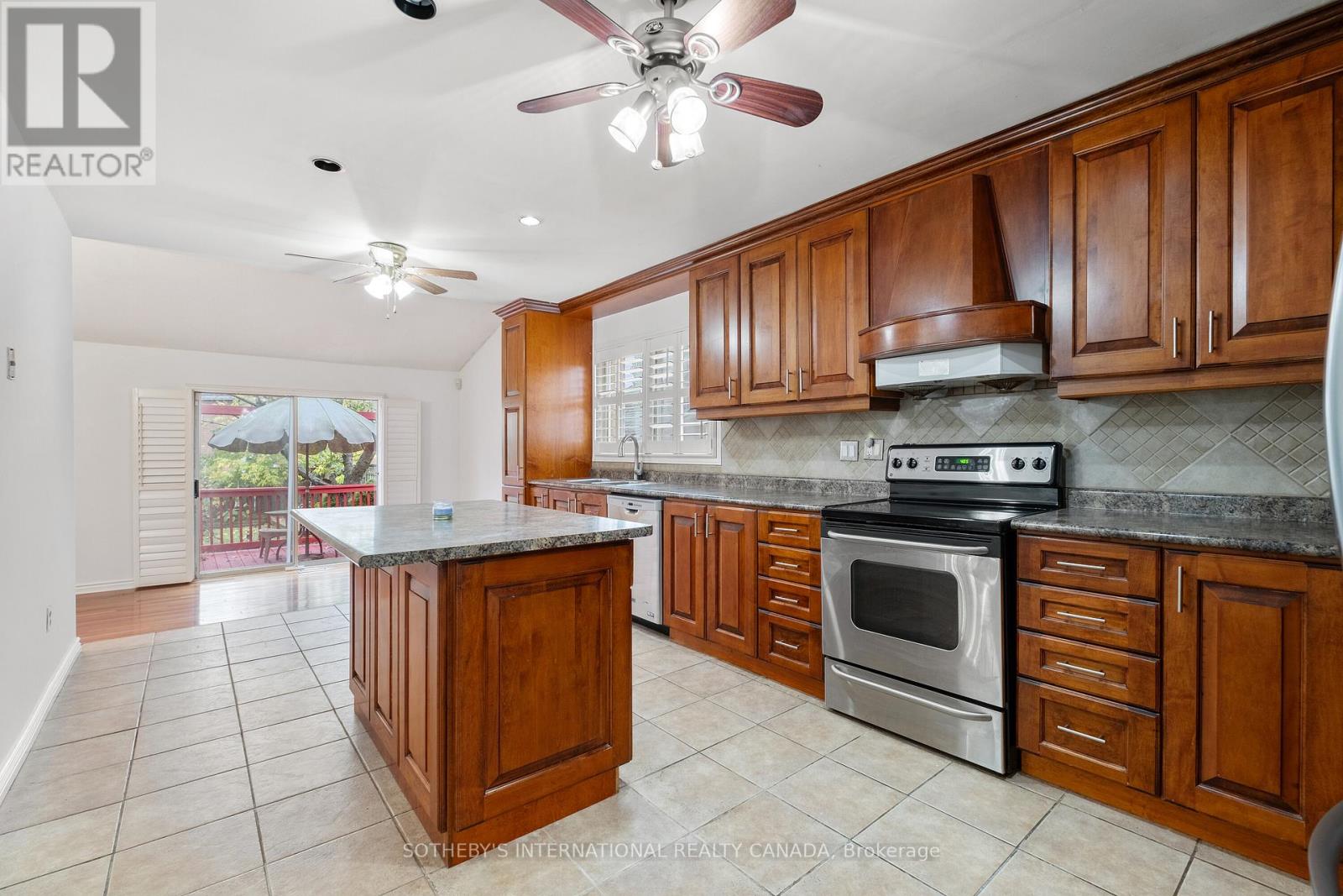 3631 Cherrington Crescent, Mississauga, Ontario  L5L 5C6 - Photo 10 - W13228482