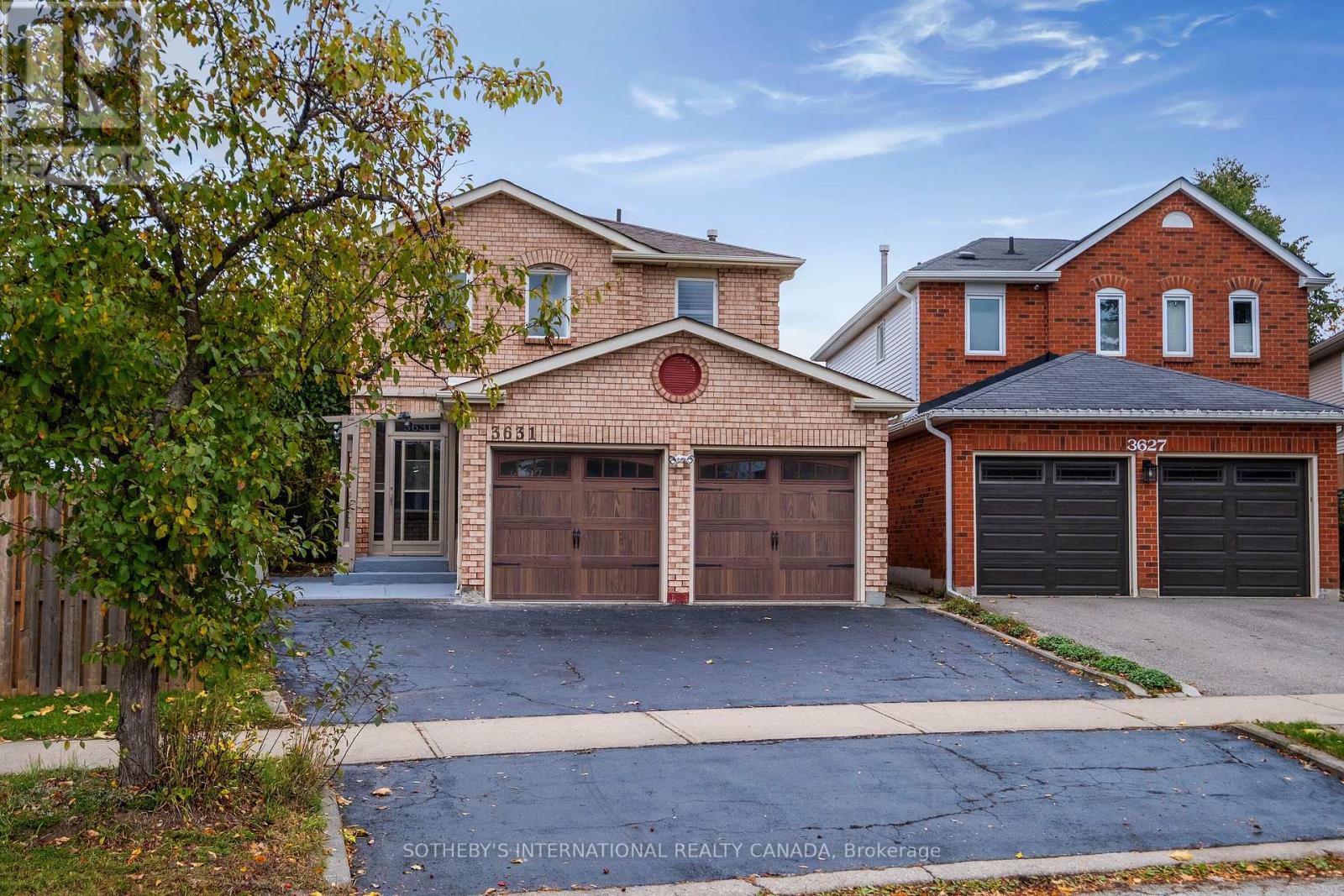 3631 Cherrington Crescent, Mississauga, Ontario  L5L 5C6 - Photo 2 - W13228482