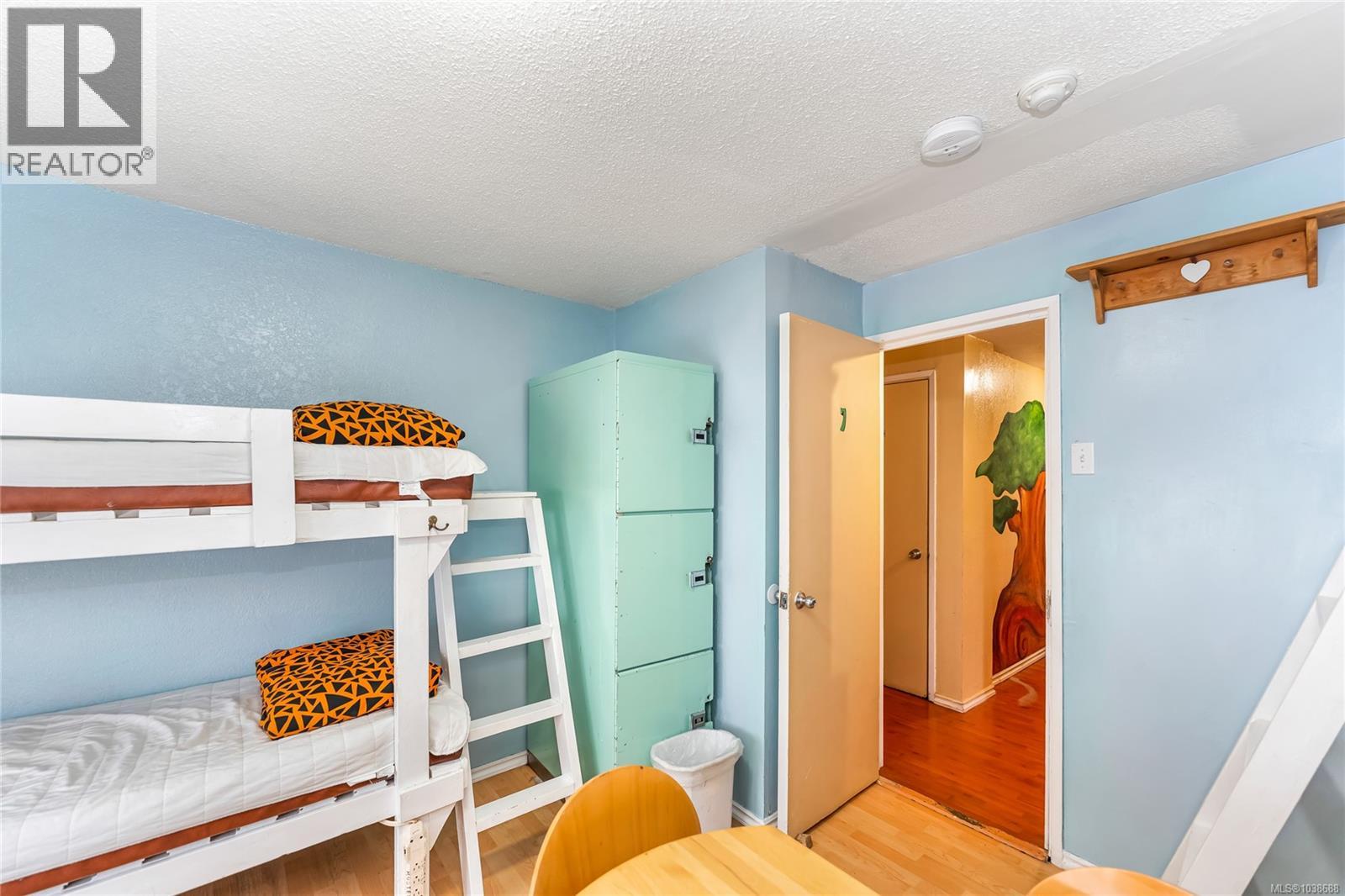 1608 Quadra St, Victoria, British Columbia  V8W 2L4 - Photo 17 - 1038688