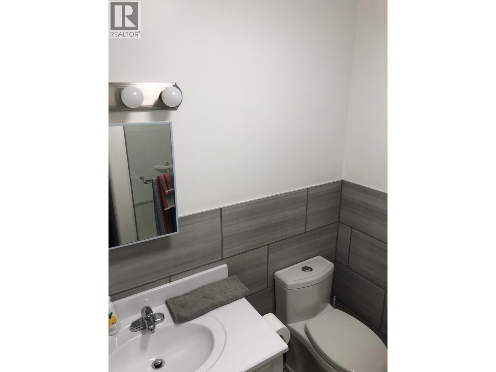 7013 Peterson Road, Fraser Lake, British Columbia  V0J 1S0 - Photo 13 - R3130835