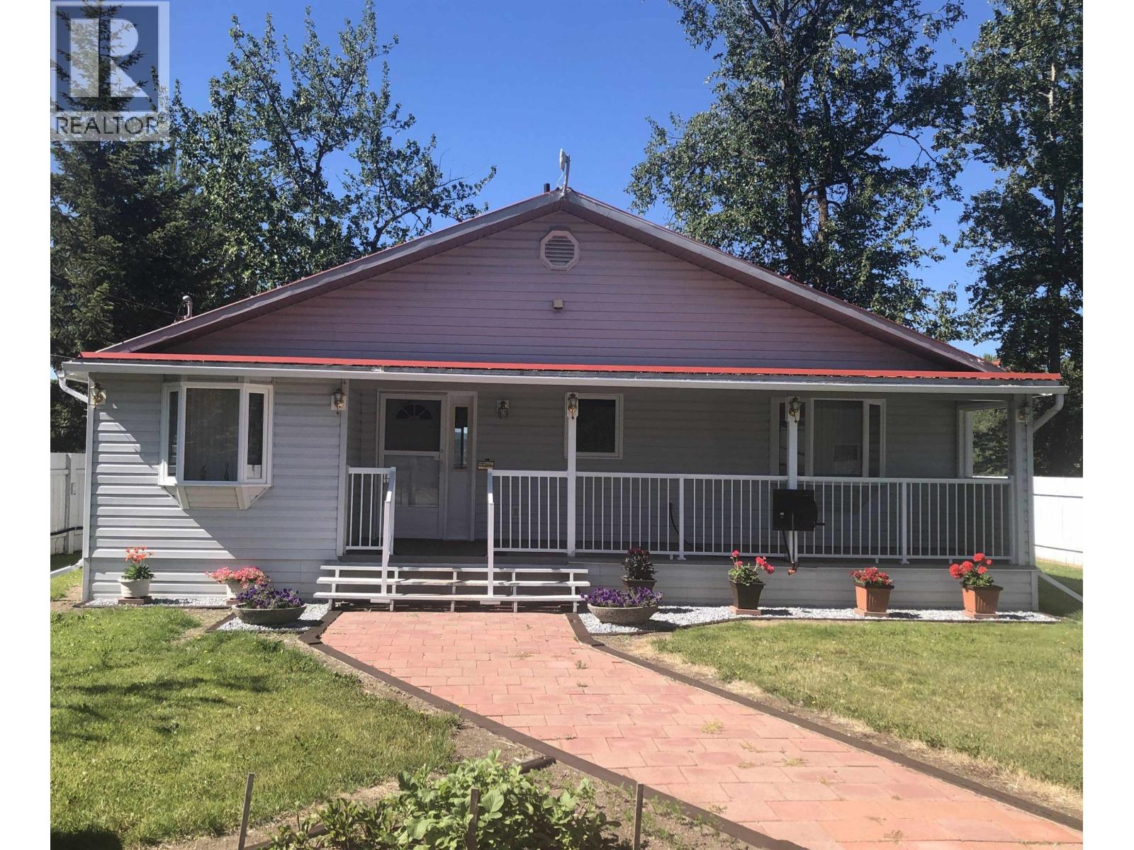 7013 Peterson Road, Fraser Lake, British Columbia  V0J 1S0 - Photo 1 - R3130835