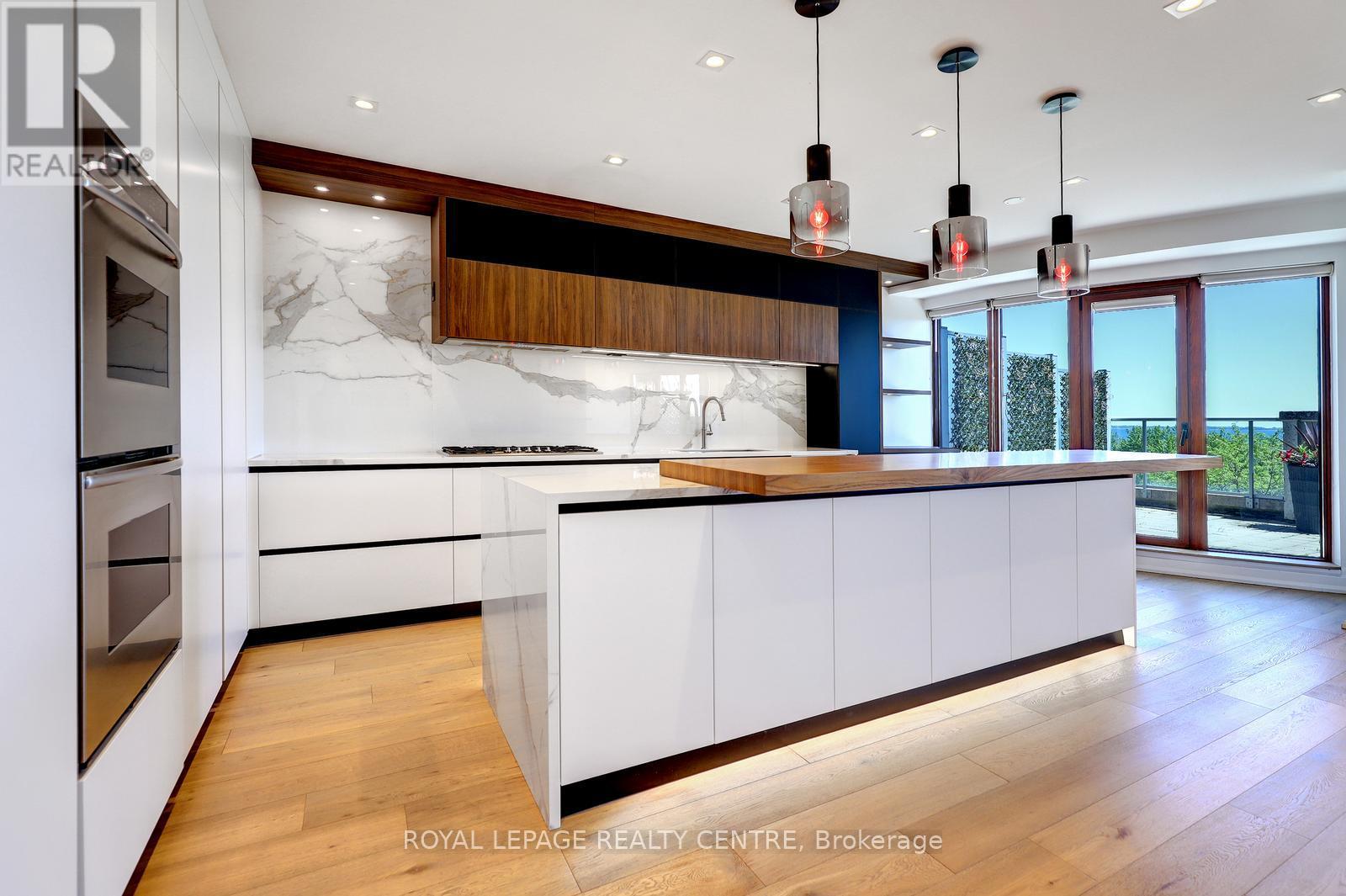 318 - 2095 Lake Shore Boulevard W, Toronto, Ontario  M8V 4G4 - Photo 15 - W13161038