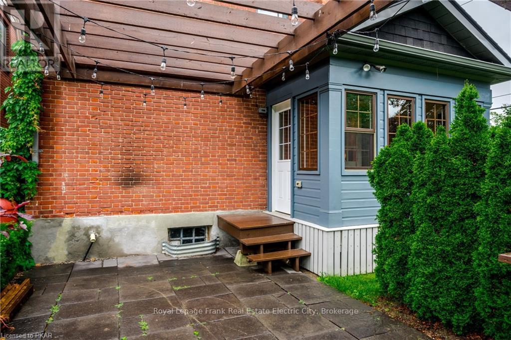 601 Homewood Avenue, Peterborough, Ontario  K9J 4V4 - Photo 10 - X13228642