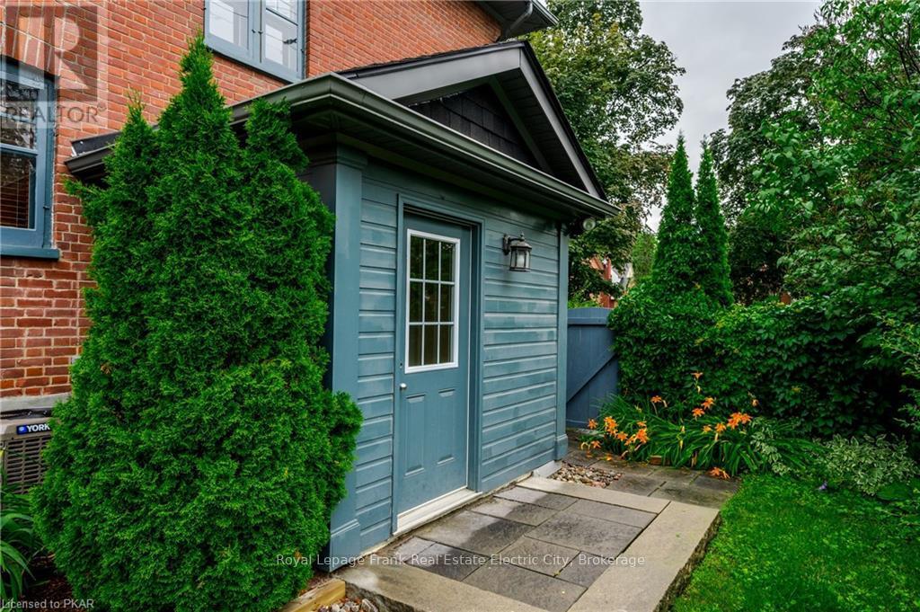 601 Homewood Avenue, Peterborough, Ontario  K9J 4V4 - Photo 12 - X13228642