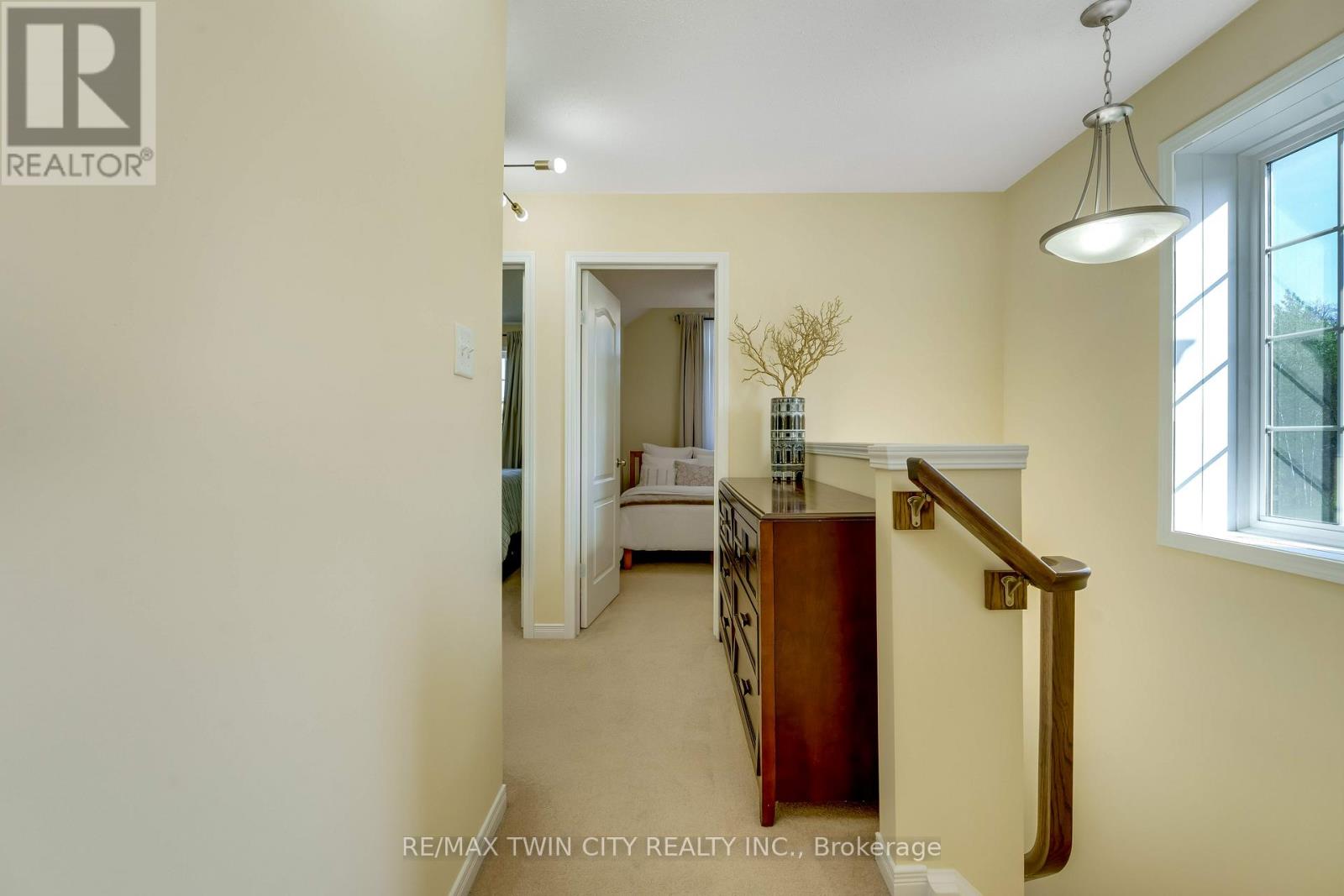 538 Beaumont Crescent, Kitchener, Ontario  N2A 0A9 - Photo 18 - X13228136