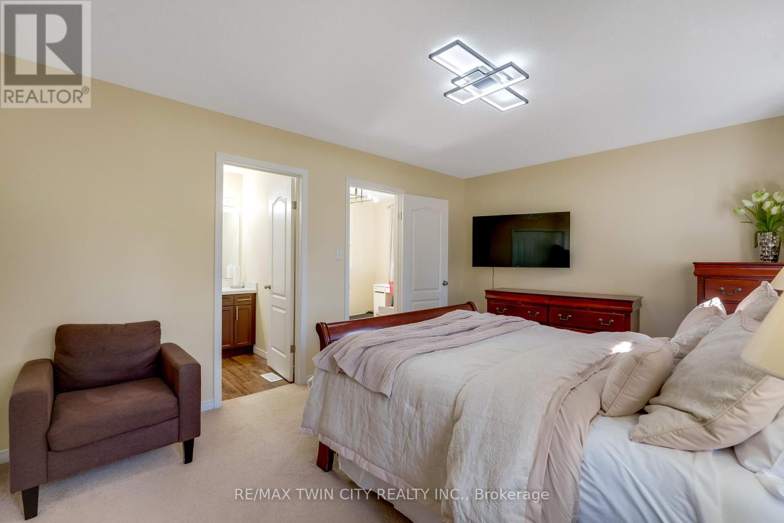 538 Beaumont Crescent, Kitchener, Ontario  N2A 0A9 - Photo 21 - X13228136