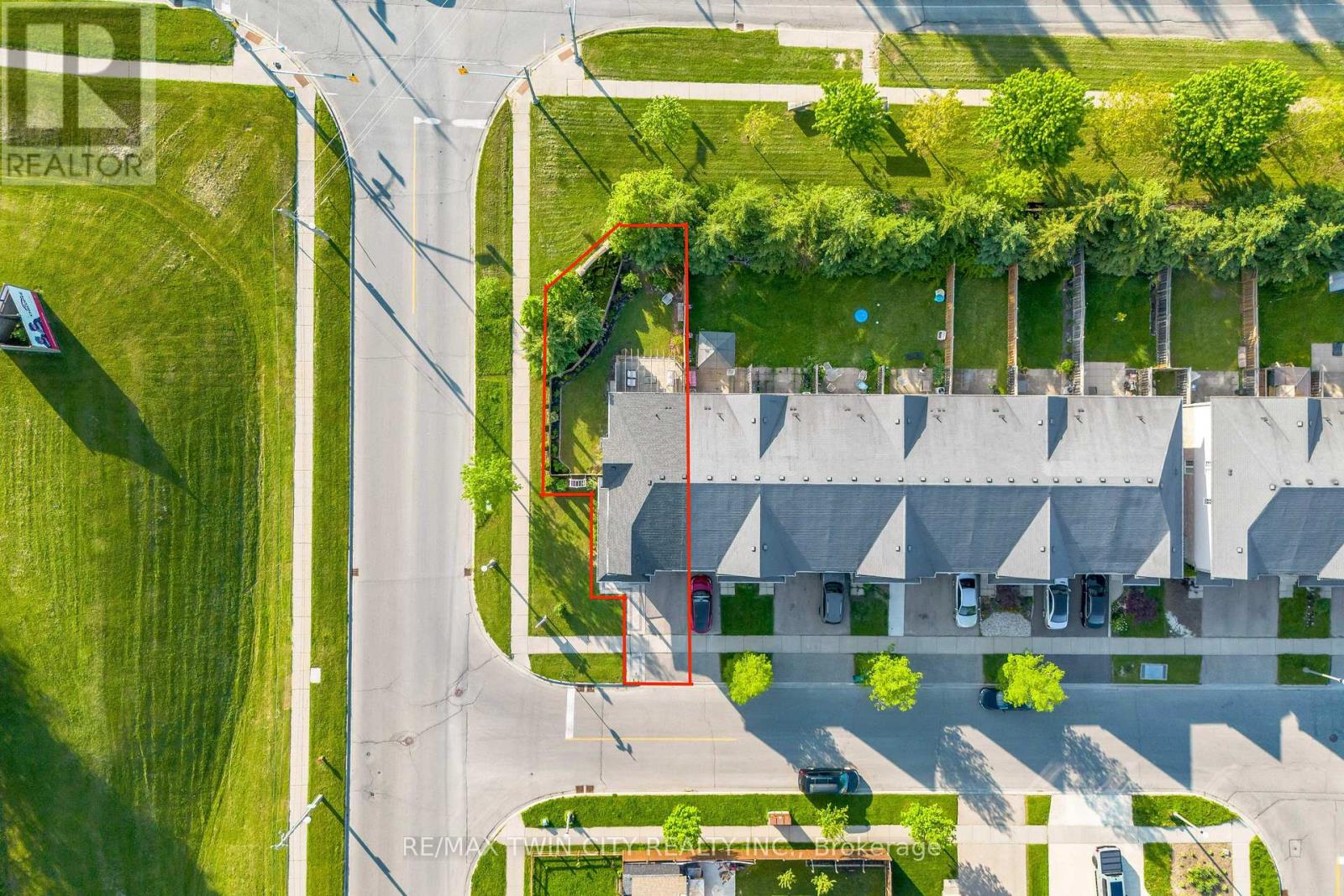 538 Beaumont Crescent, Kitchener, Ontario  N2A 0A9 - Photo 46 - X13228136