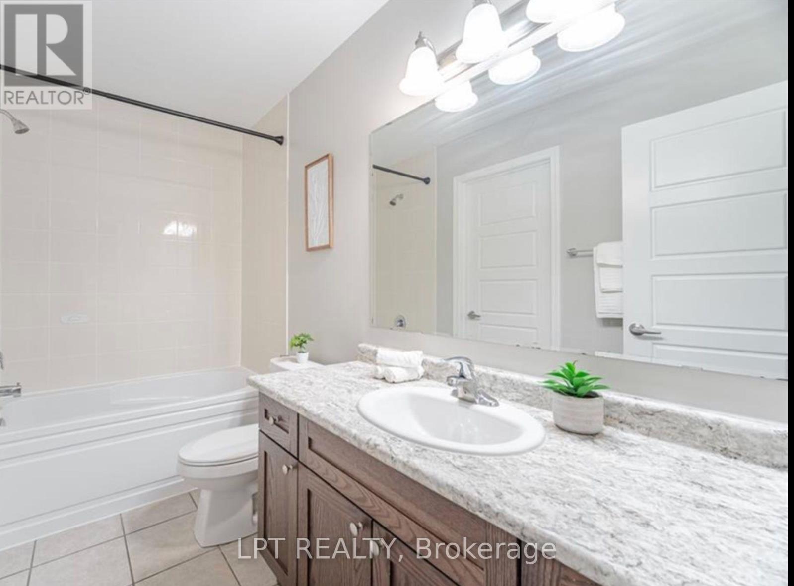 140 - 554 Goldenrod Lane, Kitchener, Ontario  N2R 0L7 - Photo 25 - X13228278
