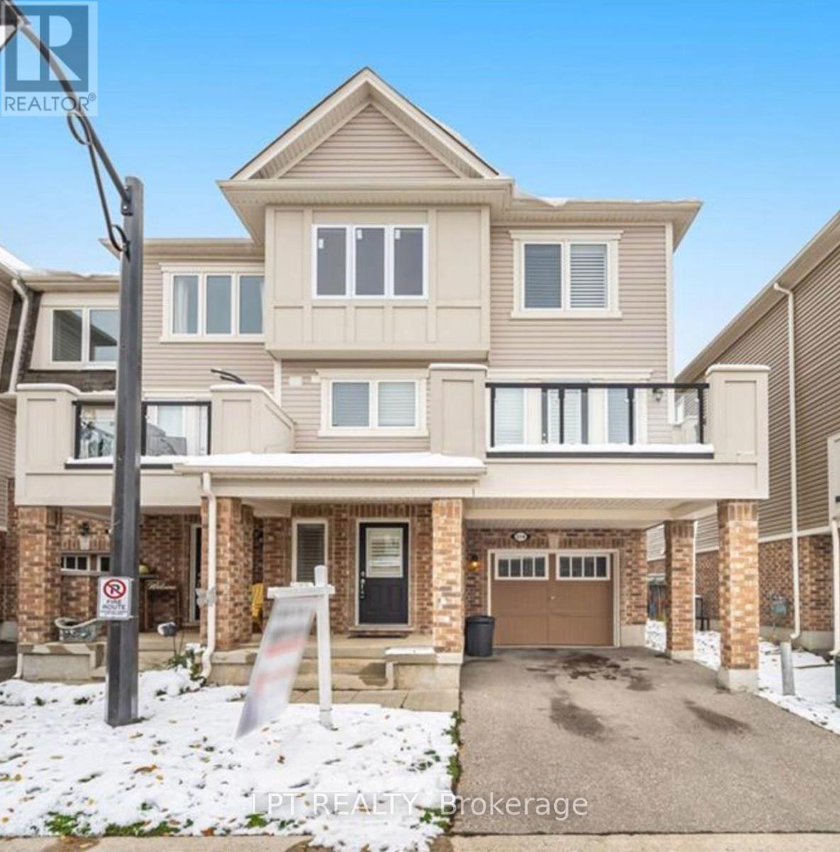 140 - 554 Goldenrod Lane, Kitchener, Ontario  N2R 0L7 - Photo 3 - X13228278