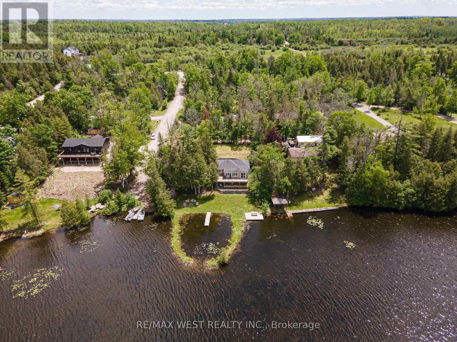 15 MANCHESTER TRAIL, Kawartha Lakes, Ontario