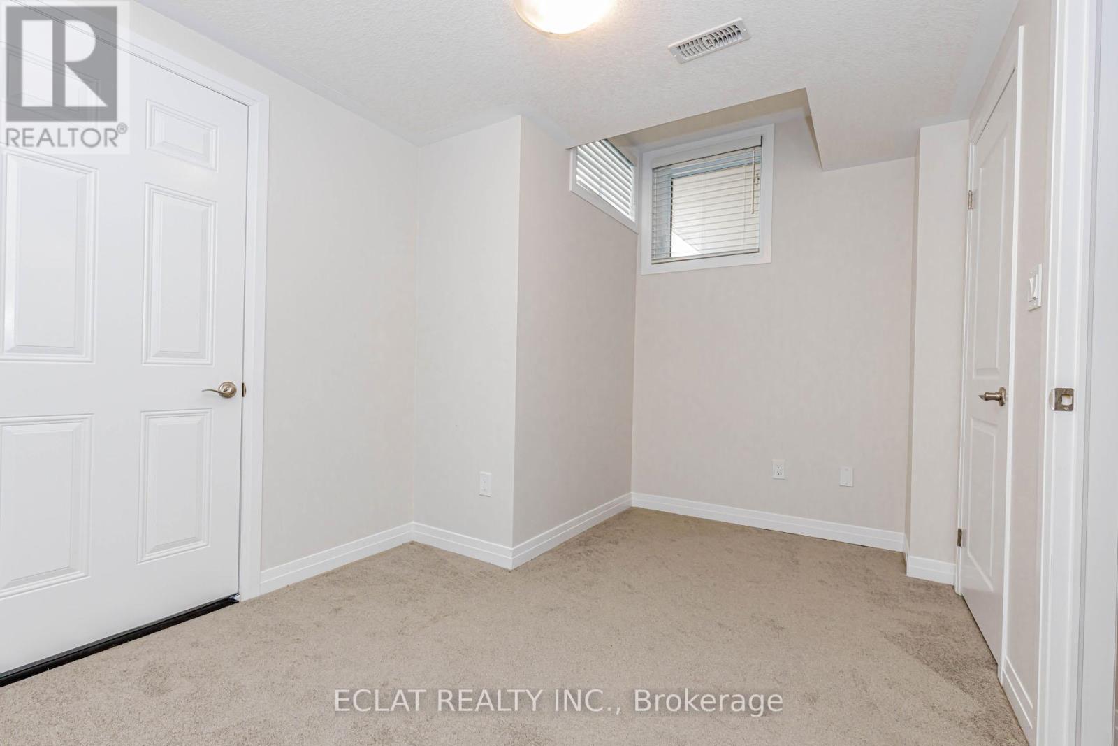 36 Vitality Drive, Kitchener, Ontario  N2R 0R7 - Photo 39 - X13228514