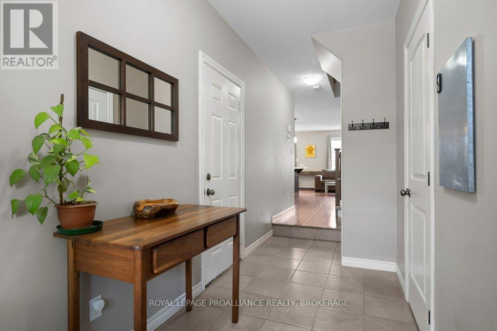 1560 Davenport Crescent, Kingston, Ontario  K7P 0H7 - Photo 5 - X13222318