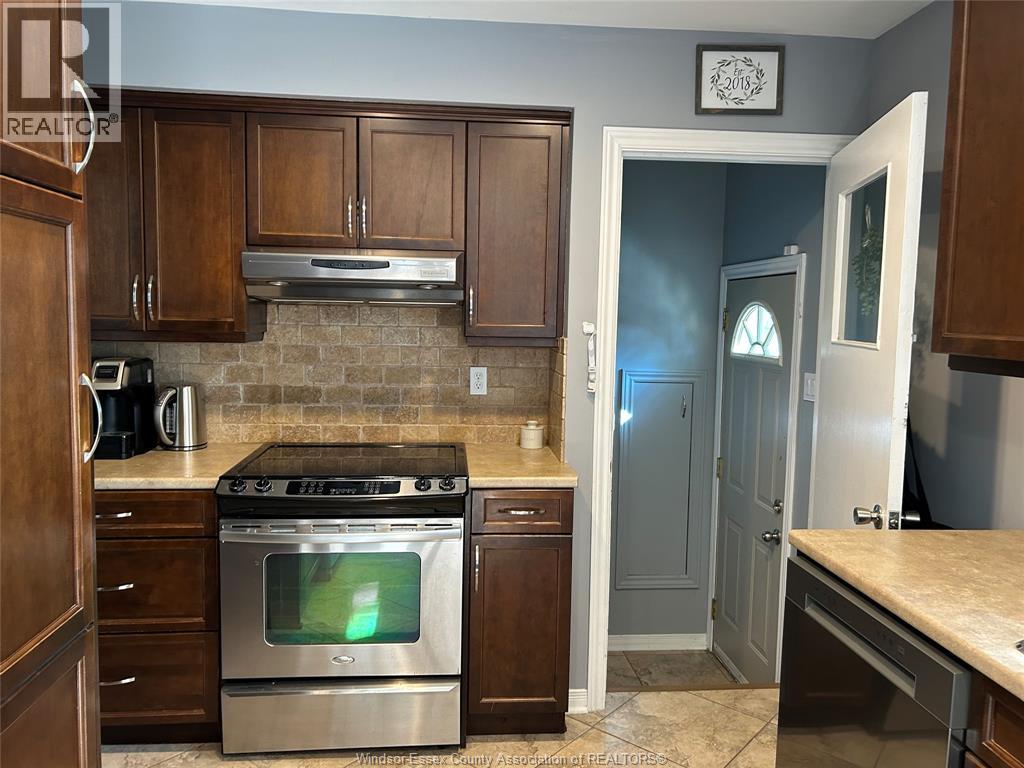 3341 Mark Avenue, Windsor, Ontario  N9E 2X2 - Photo 7 - 26012593