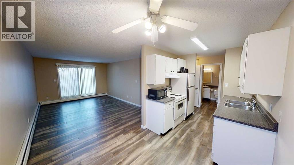 4, 10028 105 Avenue, Grande Prairie, Alberta  T8V 1H1 - Photo 2 - A2306651