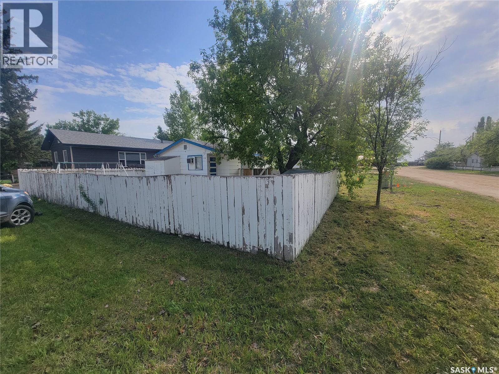 1010 Sylvan Street, Cochin, Saskatchewan  S0M 0L0 - Photo 14 - SK037783