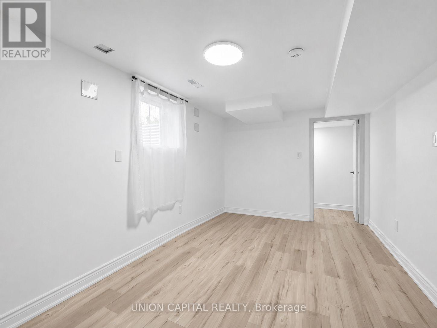 Bsmt - 274 Harrowsmith Drive, Mississauga, Ontario  L5R 1R1 - Photo 9 - W13163572