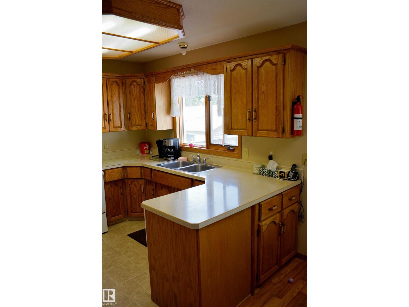 5020 47 St, Barrhead, Alberta  T7N 1H5 - Photo 44 - E4478256