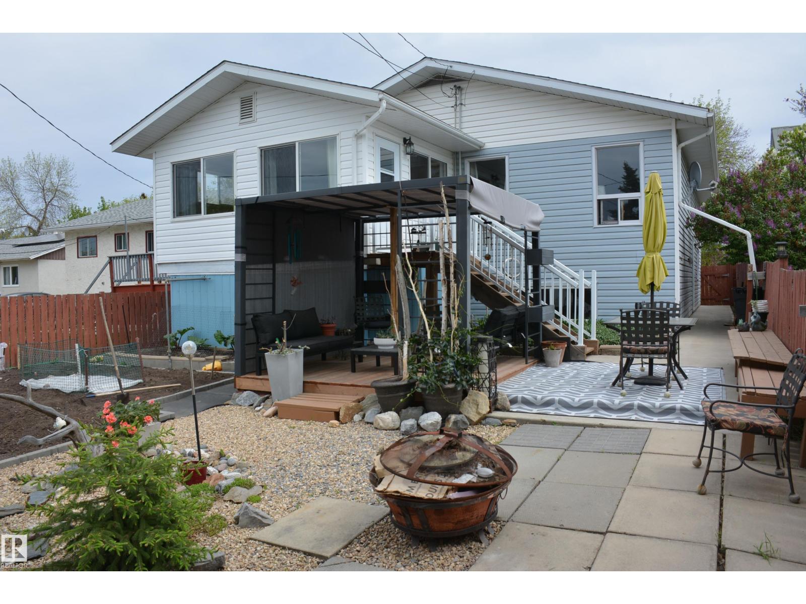 5020 47 St, Barrhead, Alberta  T7N 1H5 - Photo 8 - E4478256