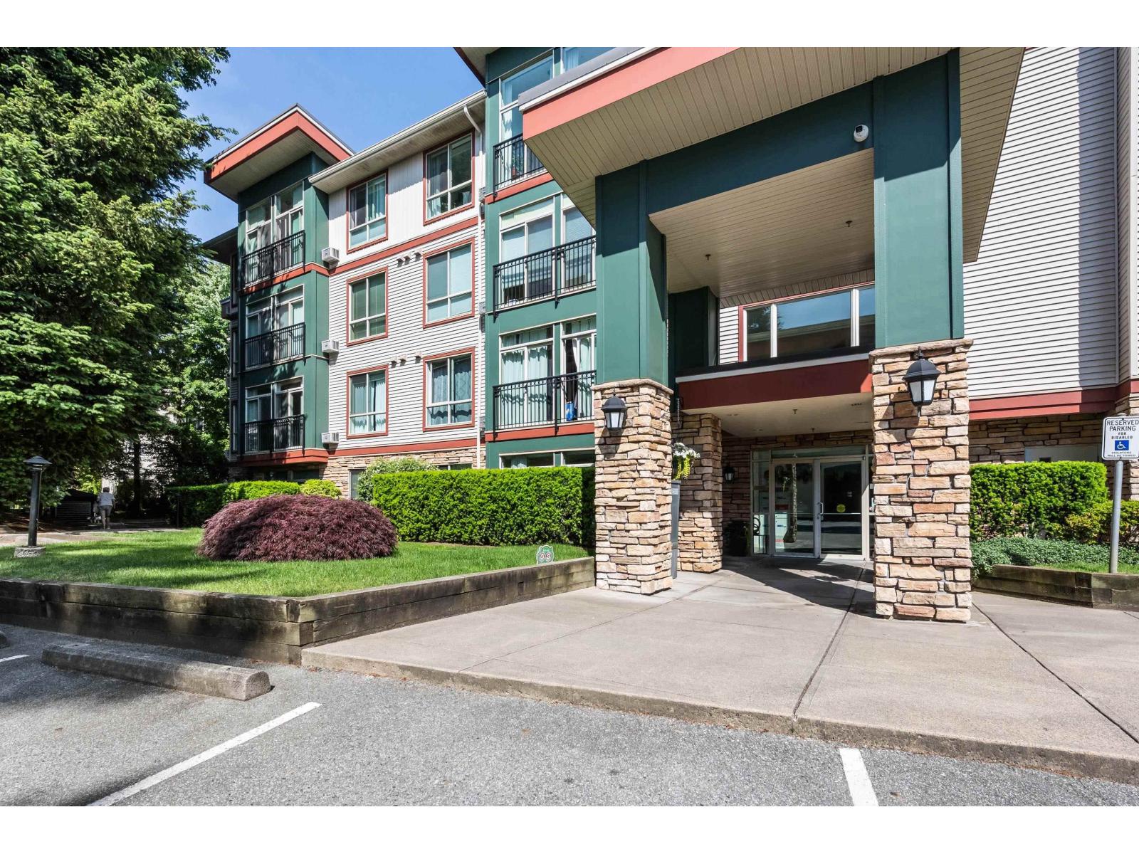 315 33485 South Fraser Way, Abbotsford, British Columbia  V2S 8P9 - Photo 1 - R3130258