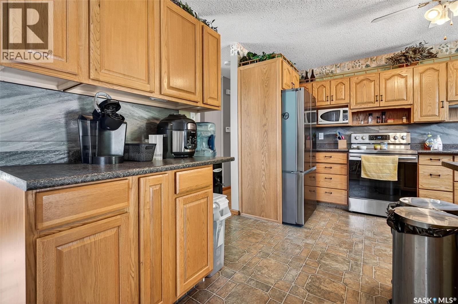 1050 Simcoe Street, Moose Jaw, Saskatchewan  S6H 3J2 - Photo 15 - SK037785