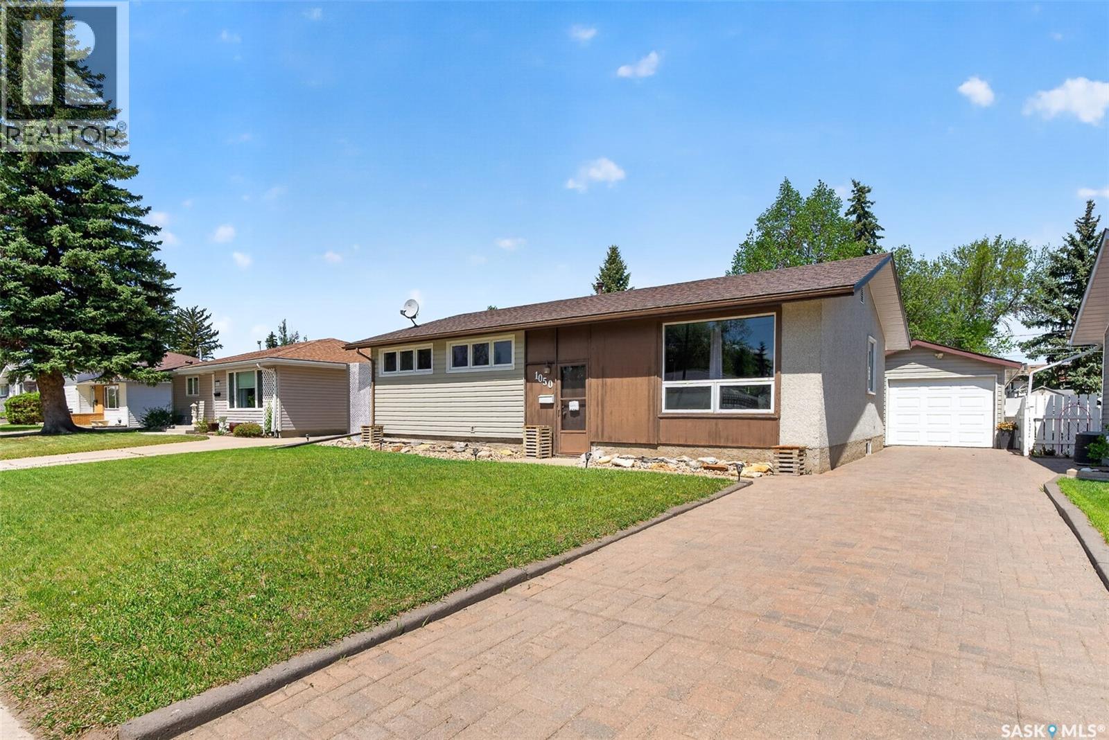 1050 Simcoe Street, Moose Jaw, Saskatchewan  S6H 3J2 - Photo 68 - SK037785