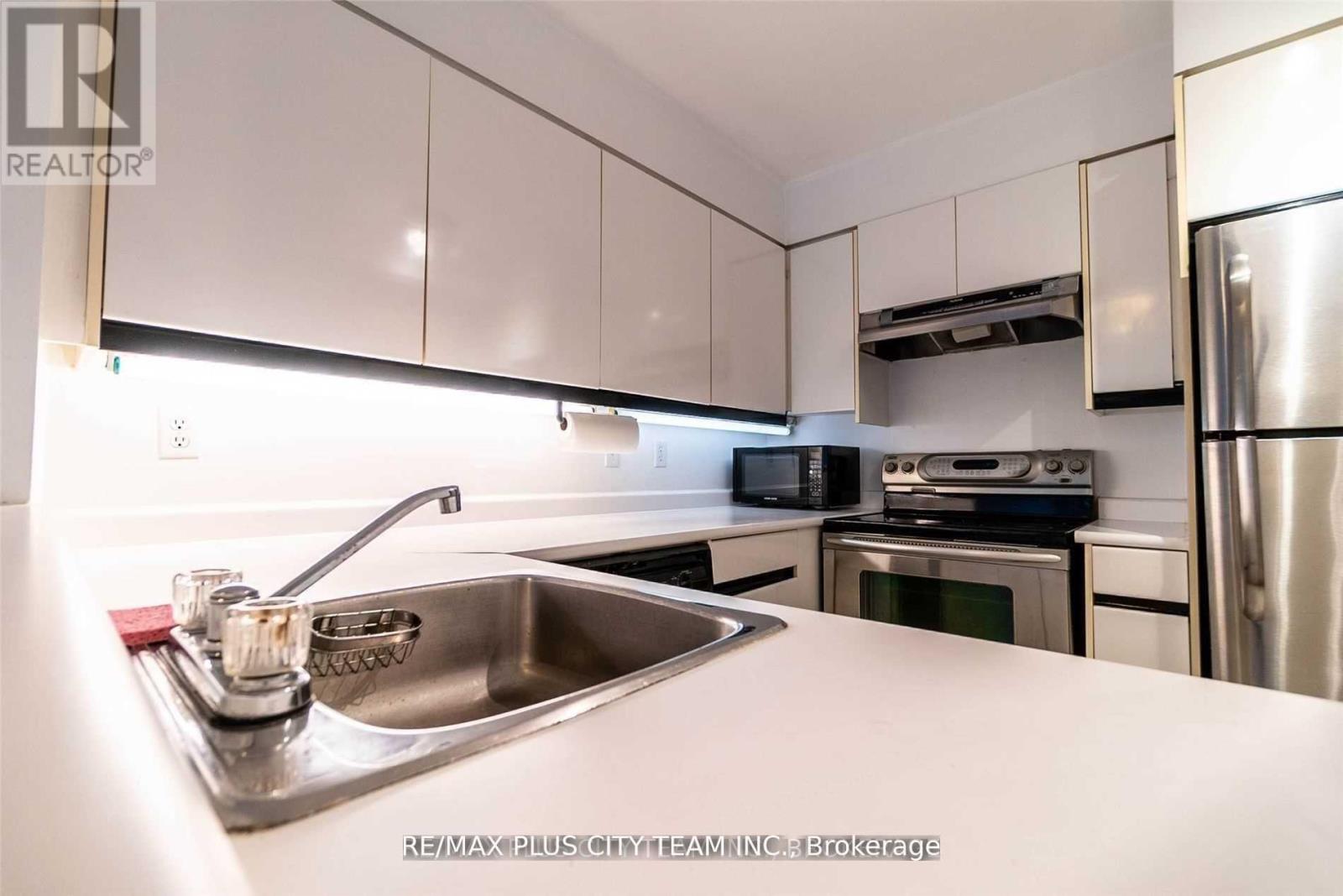 401 - 7 Carlton Street, Toronto, Ontario  M5B 2M3 - Photo 17 - C13228536