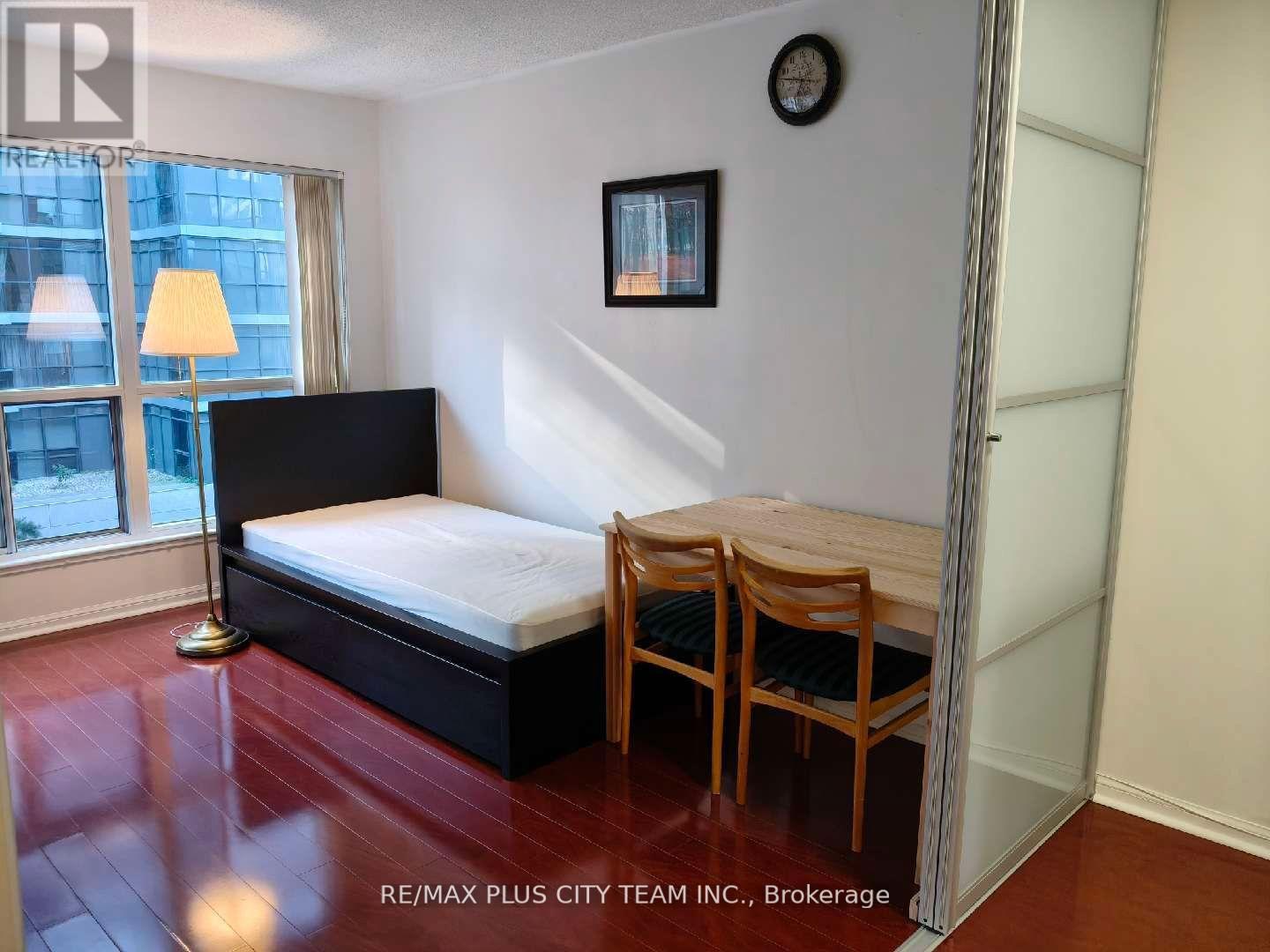401 - 7 Carlton Street, Toronto, Ontario  M5B 2M3 - Photo 4 - C13228536