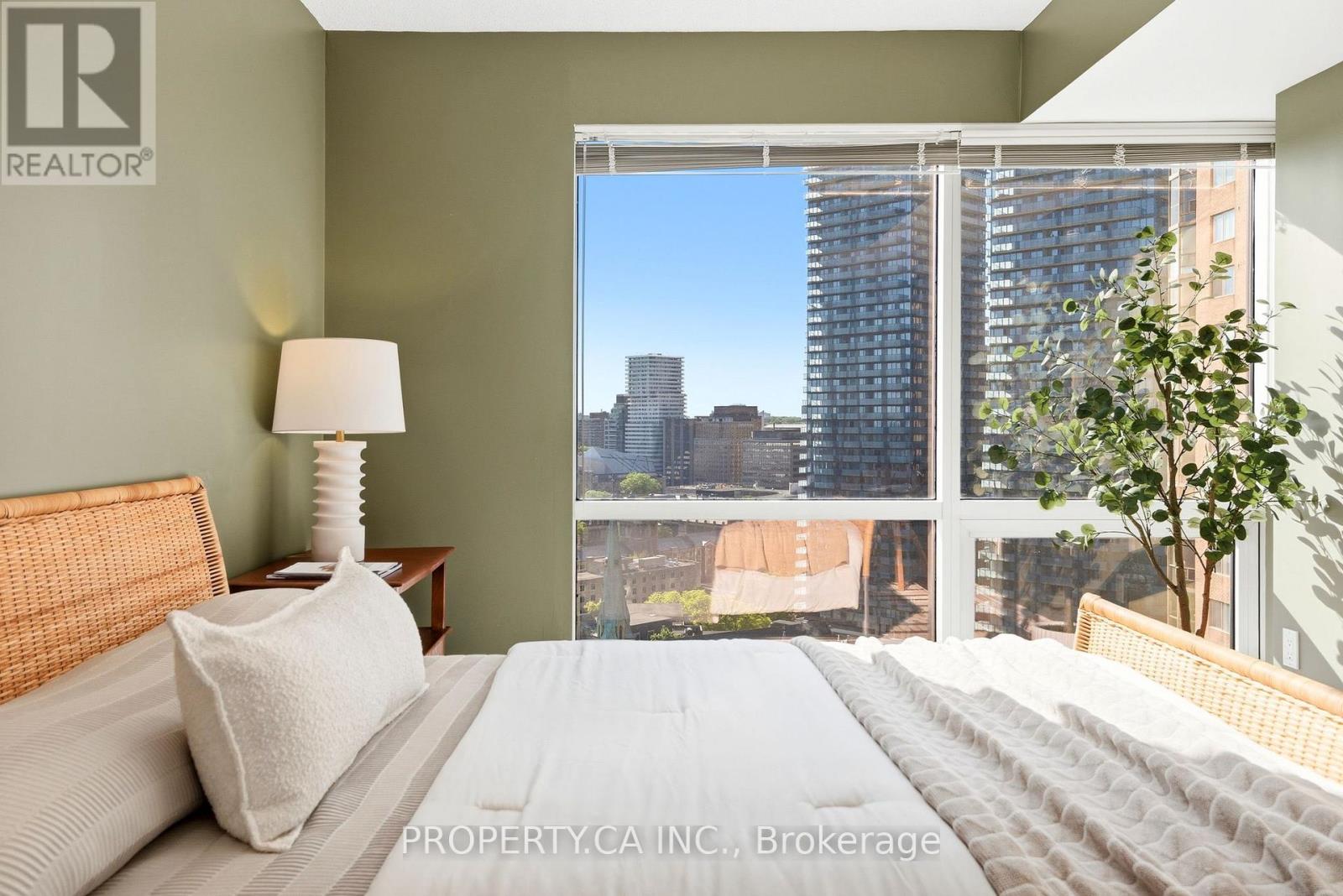 #2101 - 1001 Bay Street, Toronto, Ontario  M5S 3A6 - Photo 13 - C13228620