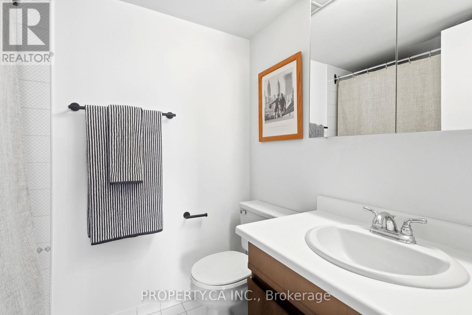 #2101 - 1001 Bay Street, Toronto, Ontario  M5S 3A6 - Photo 16 - C13228620